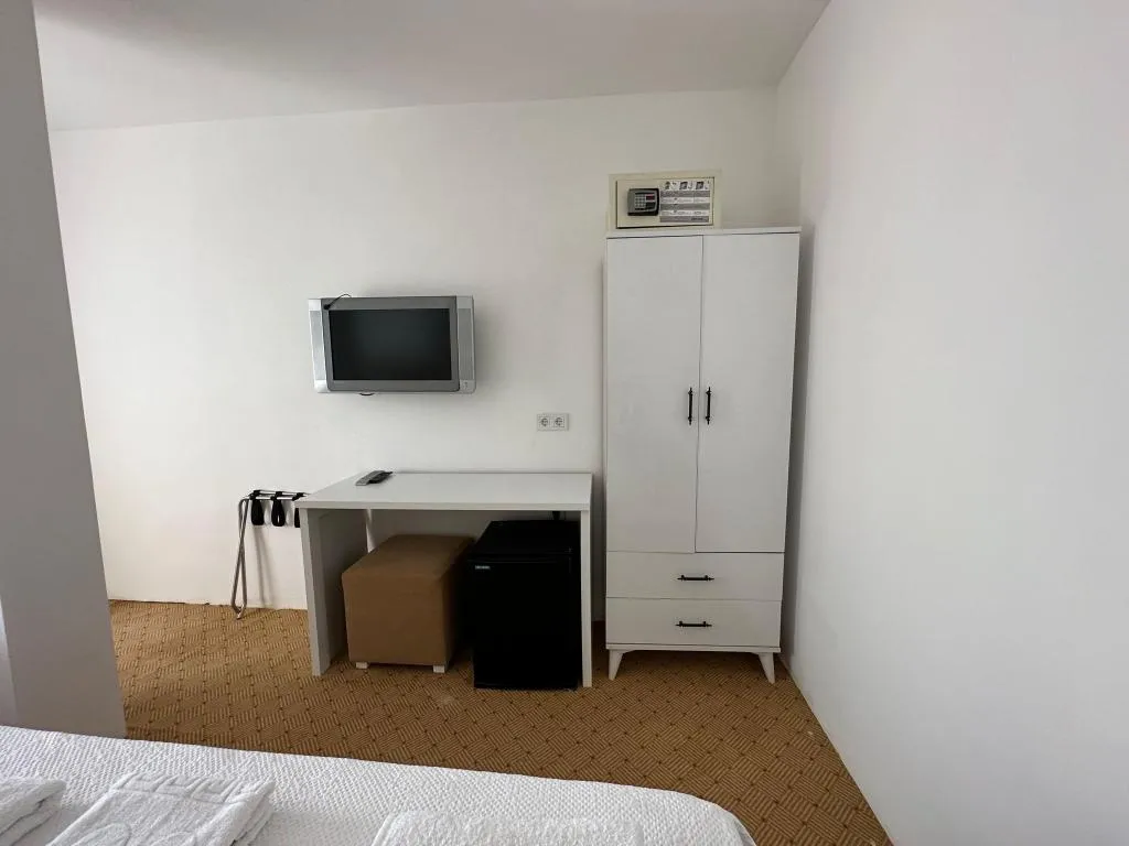 Standart 3 Kişilik Oda