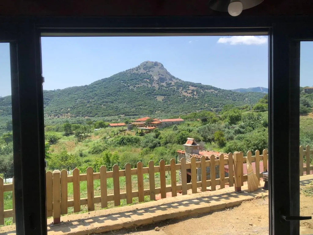 Villa,Doğa Manzaralı,Şömineli ve Balkonlu