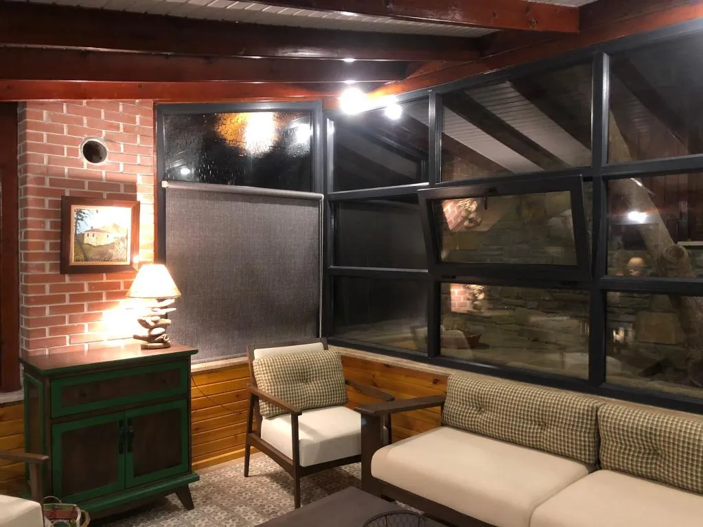 Villa,Doğa Manzaralı,Şömineli ve Balkonlu