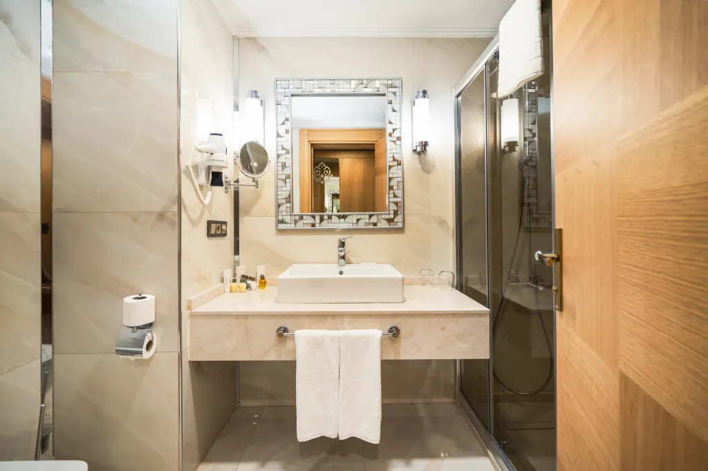 FAMİLY ROOM QUARD