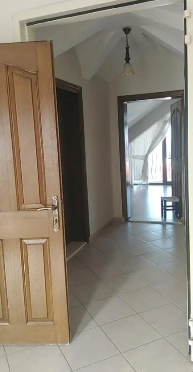 Deniz Manzaralı Çatı Katı