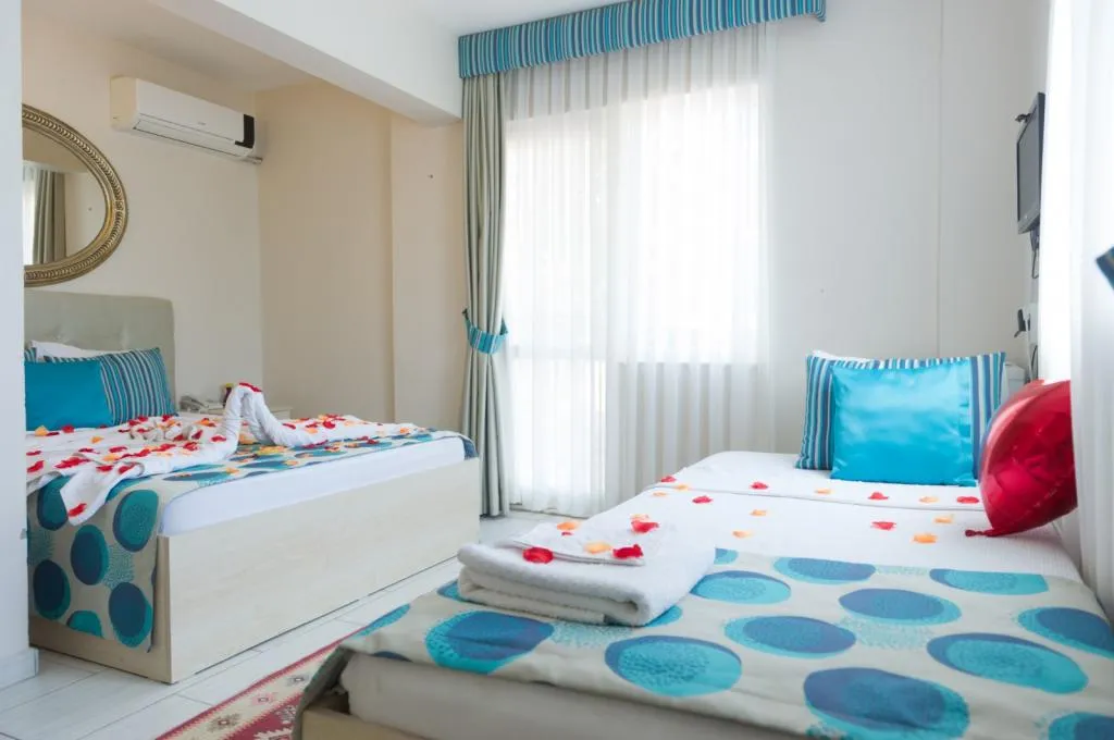 Superior,Kısmi Deniz Manzaralı,Balkonlu