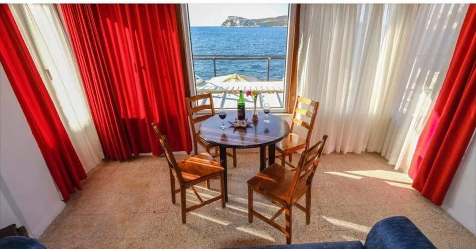 Çift Kişilik,Deniz Manzaralı,Balkonlu