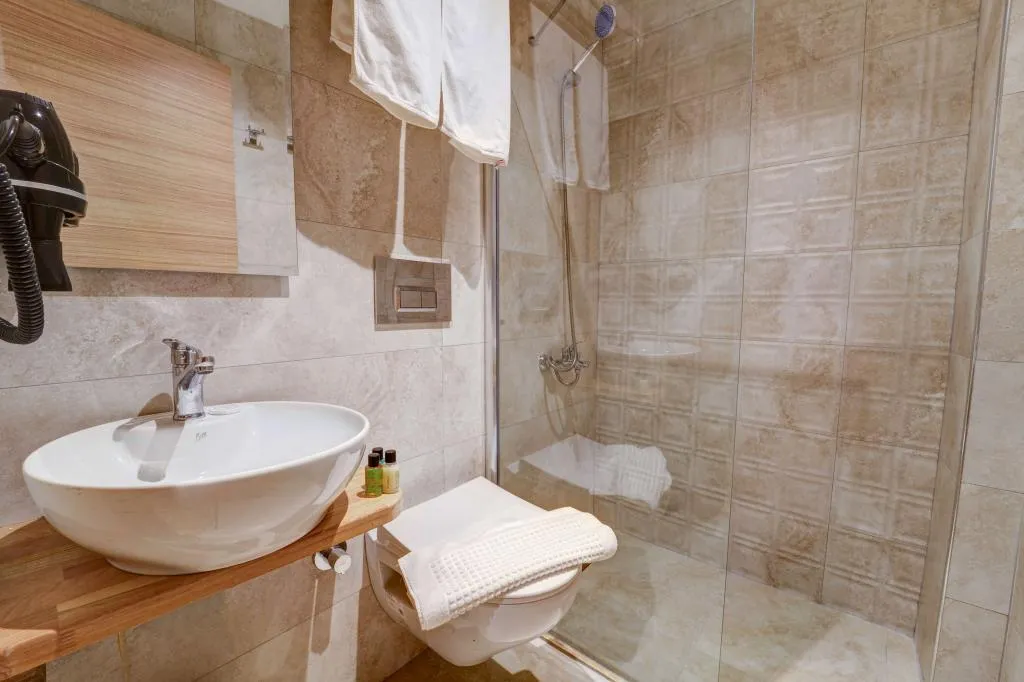 Junıor Room 9 -10