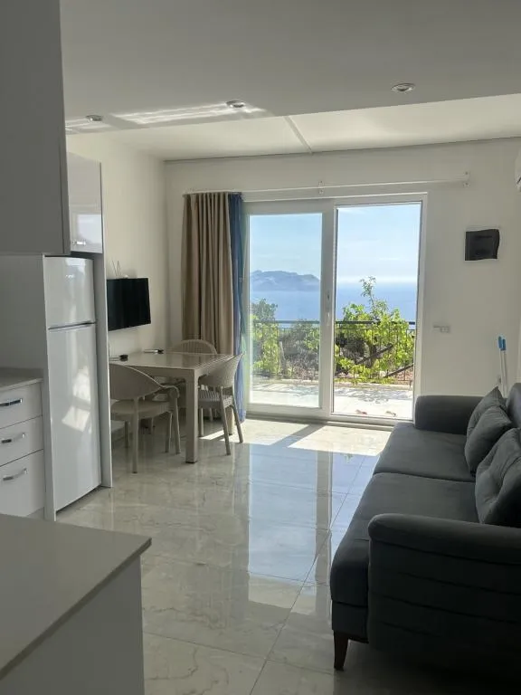 Kaş Ay Işığı Suit Apart Bahçe