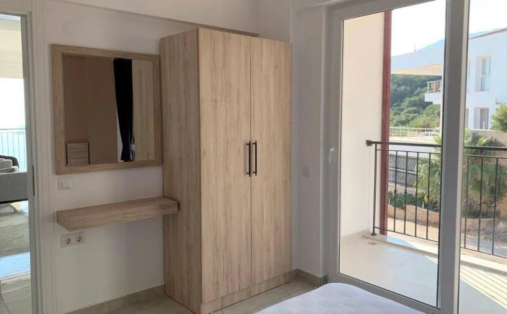 Deniz Manzaralı 1+1 Suit