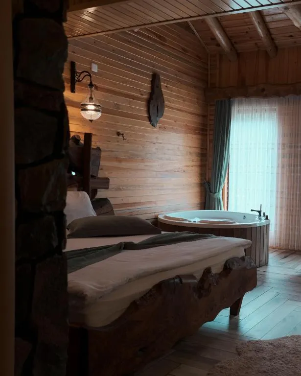 Jakuzili ve Şömineli Deluxe Oda,Doğa Manzaralı