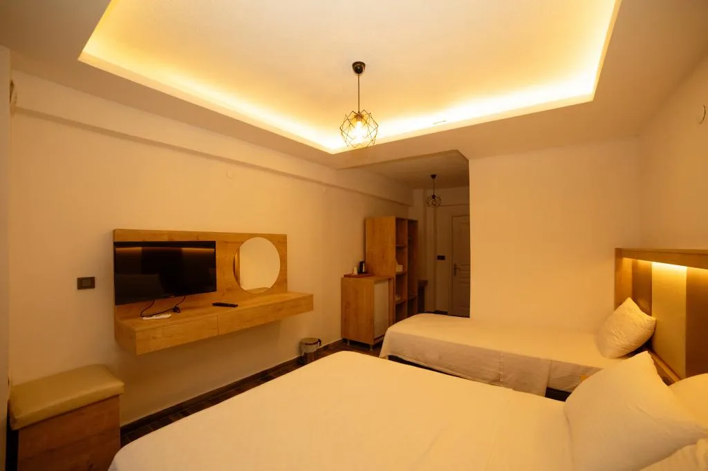 Üç Kişilik Oda,Şehir Manzaralı,Balkonlu