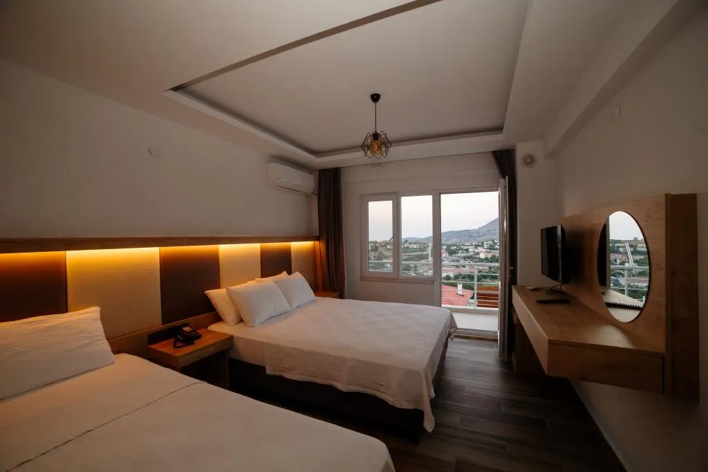 Triple,Şehir Manzaralı,Balkonlu