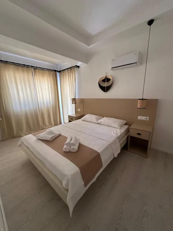 1+1 Daire,Bahçe Manzaralı,Balkonlu