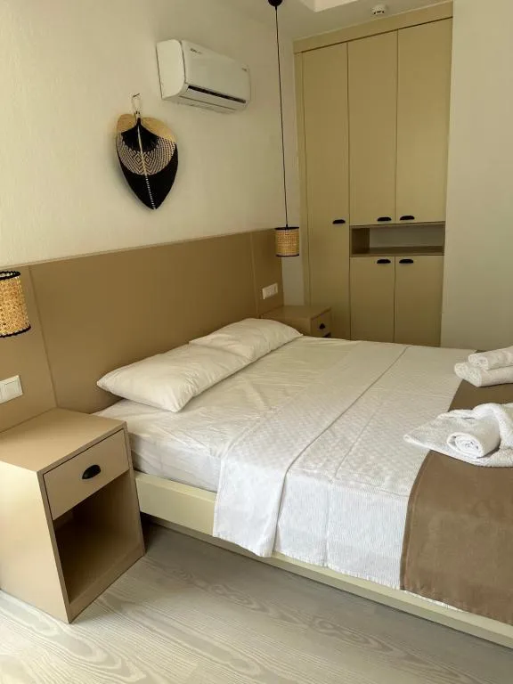 2+1 Daire,Bahçe Manzaralı,Balkonlu