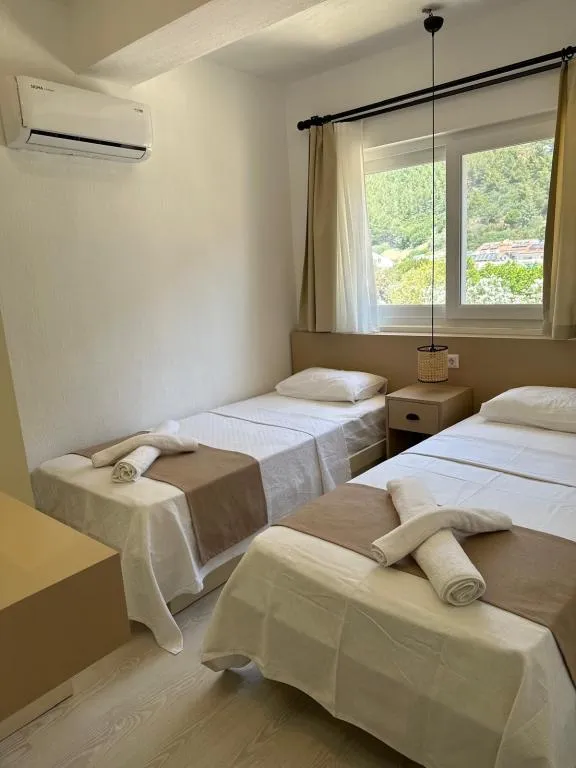 2+1 Daire,Bahçe Manzaralı,Balkonlu