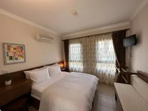 Cunda Alibey Han Otel