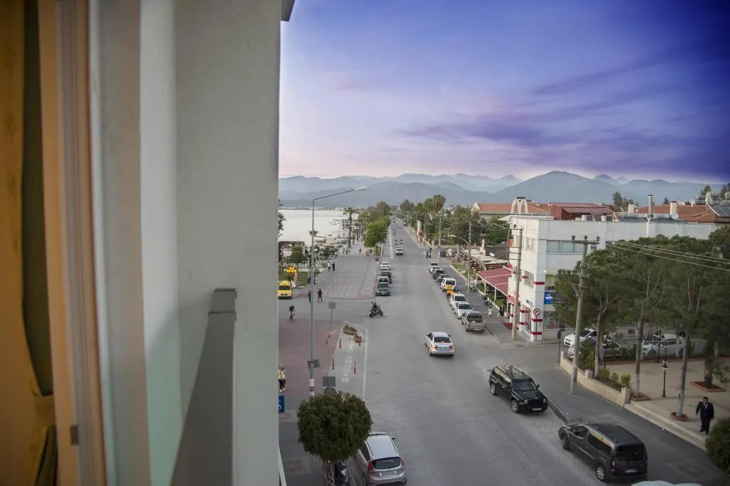 Standart Oda,Şehir Manzaralı