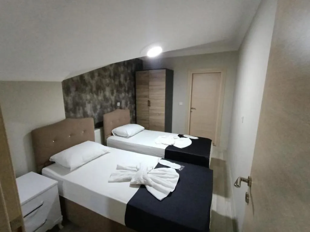 STANDART ODA ÜÇ KİŞİLİK