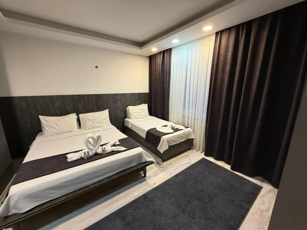 Standart Oda,Şehir veya Dağ Manzaralı