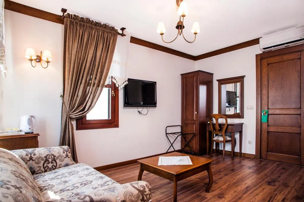 Suite,Şehir Manzaralı,Klimalı
