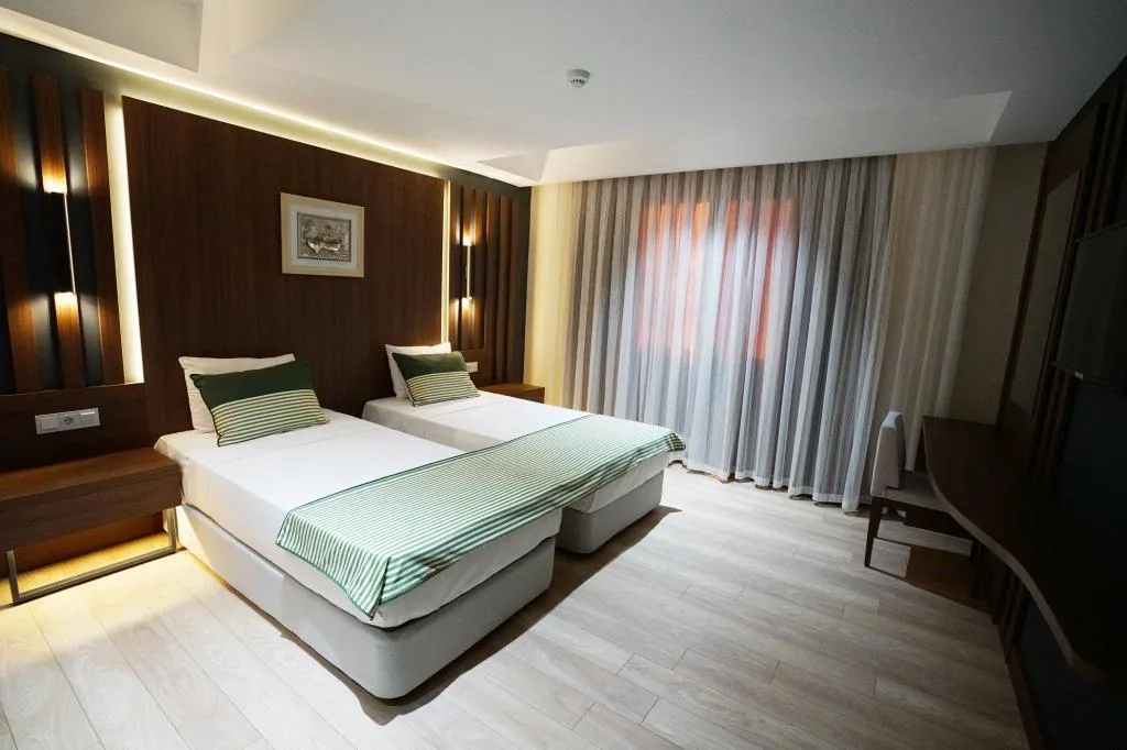 Superior Twın Şehir Manzaralı