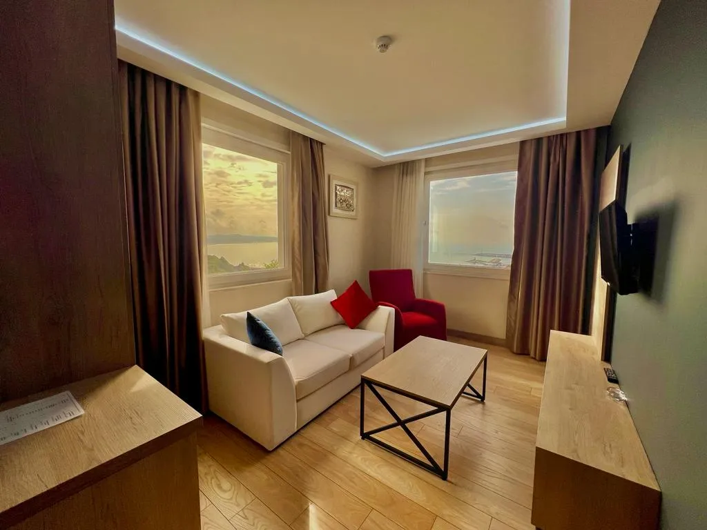 Junior Suite Deniz Manzaralı