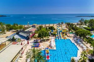 Meridia Beach Hotel