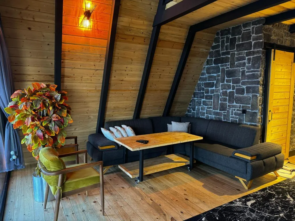 Hill house 3