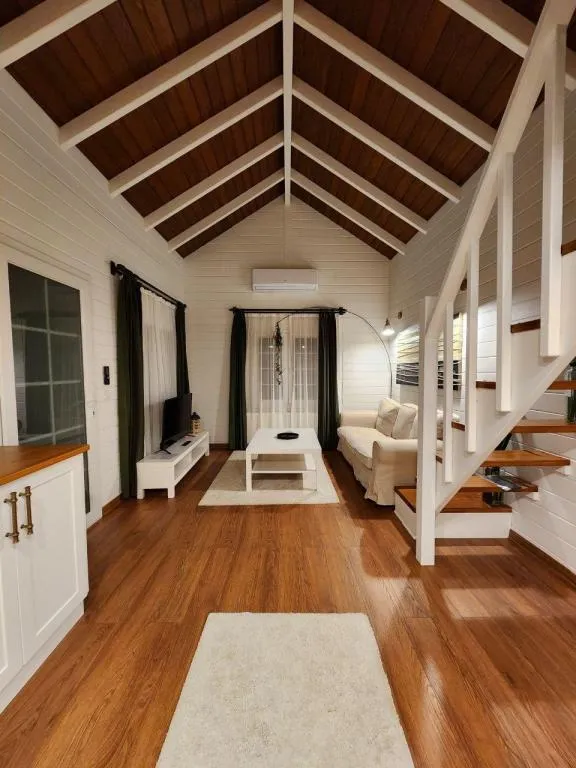 Gezersu Tiny House 7 (Isıtmasız Havuzlu)