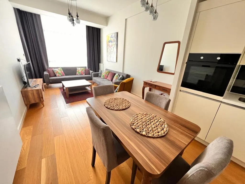 Daire-Tek Yatak Odalı,Şehir Manzaralı,Mutfaklı