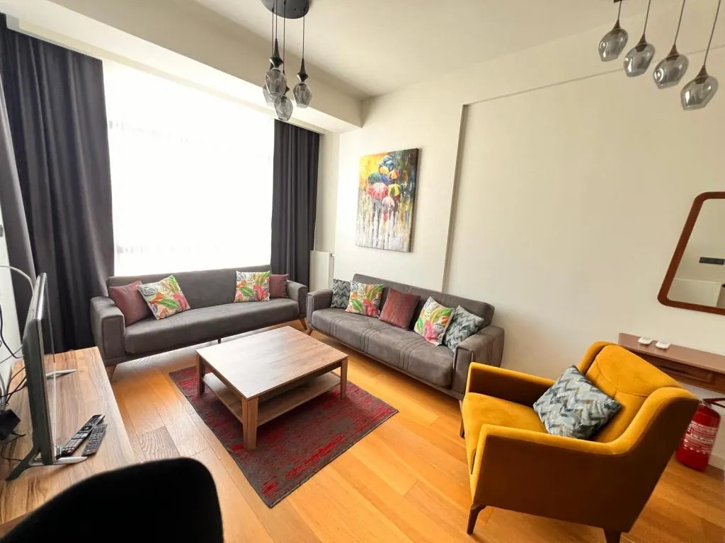 Daire-Tek Yatak Odalı,Şehir Manzaralı,Mutfaklı
