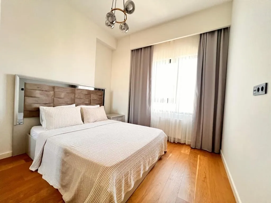 Daire-Tek Yatak Odalı,Şehir Manzaralı,Mutfaklı