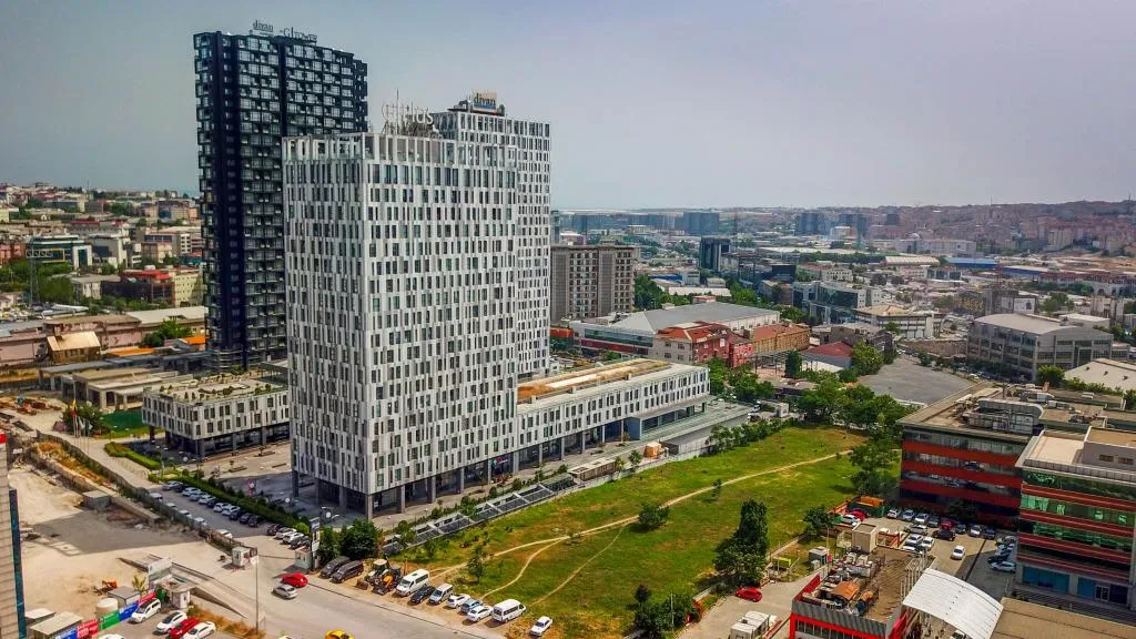 Daire-Tek Yatak Odalı,Şehir Manzaralı,Mutfaklı