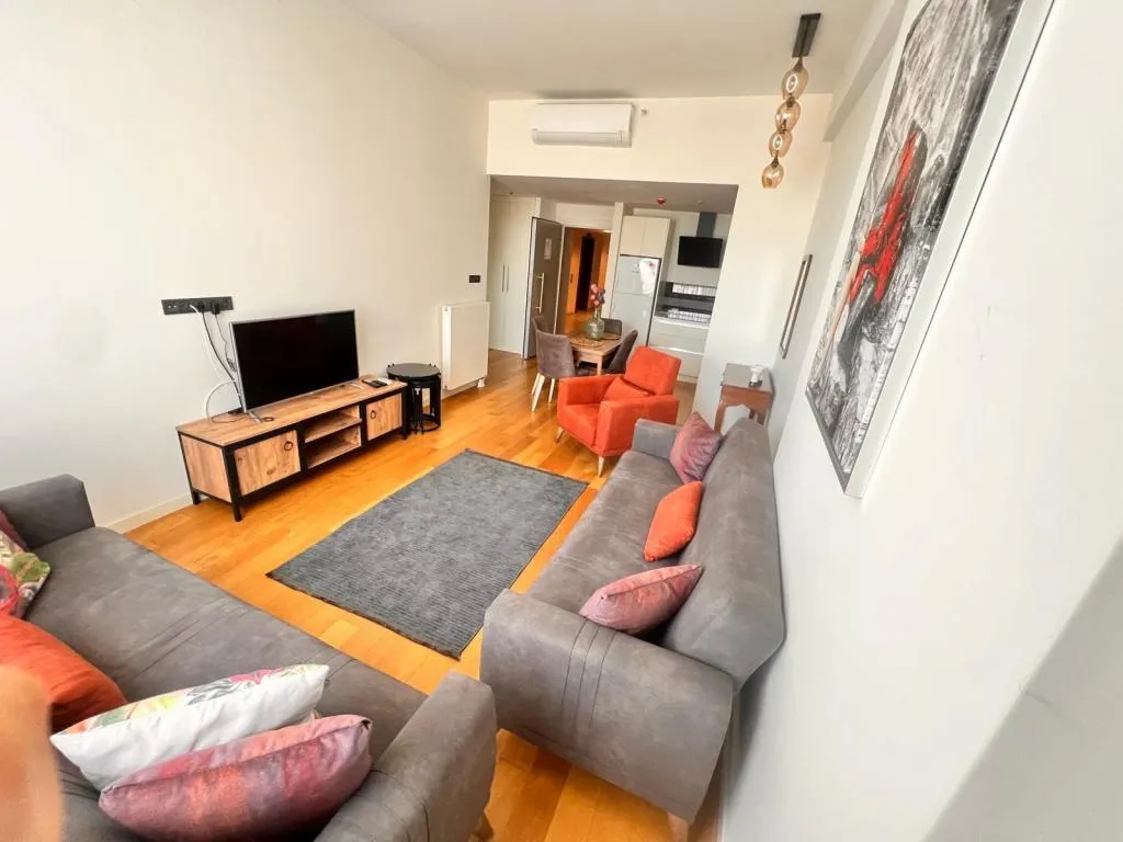 Daire-Tek Yatak Odalı,Şehir Manzaralı,Mutfaklı
