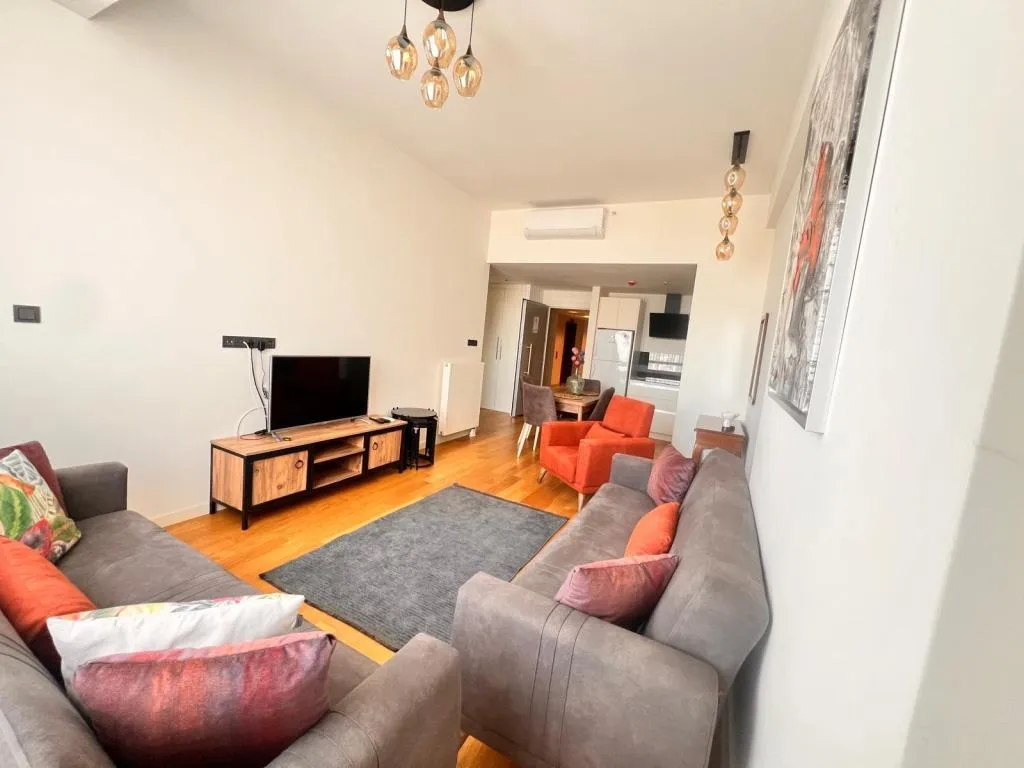 Daire-Tek Yatak Odalı,Şehir Manzaralı,Mutfaklı