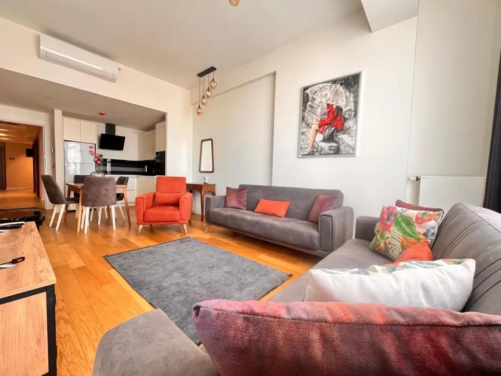 Daire-Tek Yatak Odalı,Şehir Manzaralı,Mutfaklı