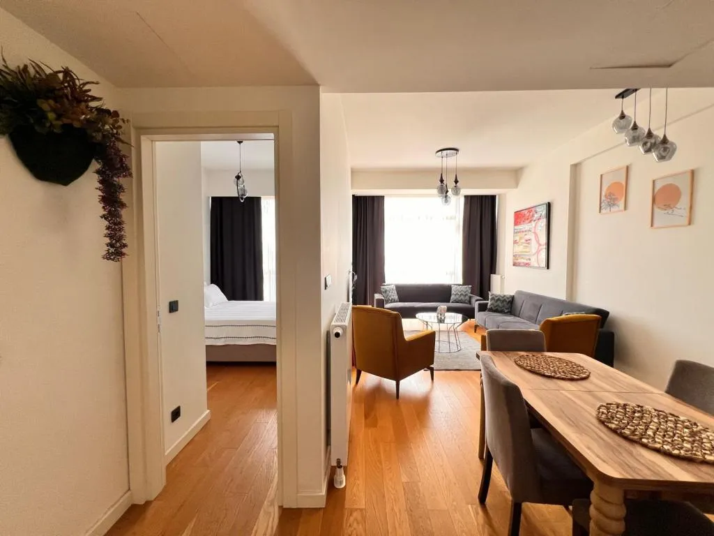 Daire-Tek Yatak Odalı,Şehir Manzaralı,Mutfaklı