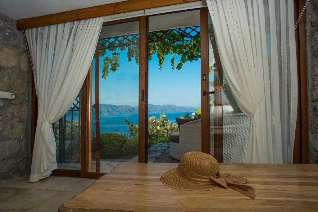 Studio,Deniz Manzaralı,Büyük Yataklı