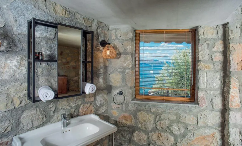 Studio Suite,Deniz Manzaralı,Büyük Yataklı