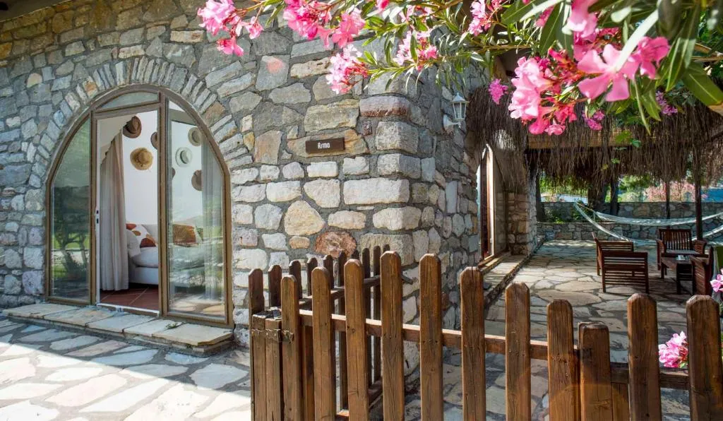 Sahil 2+1 Ev,Deniz Manzaralı,Büyük Yataklı