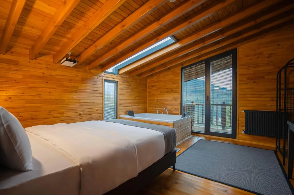 Şömineli VIP Aile Suite 4+1