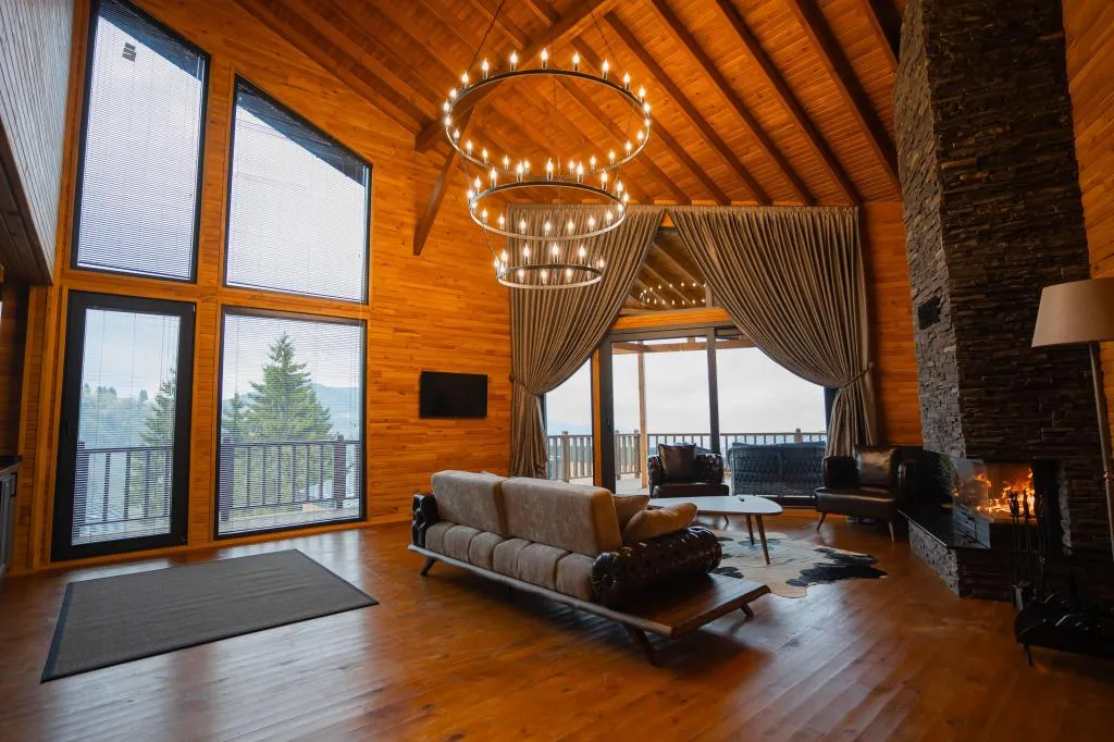 Şömineli VIP Aile Suite 4+1