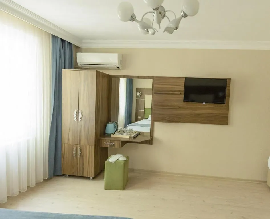 Standart Dört Kişilik Oda