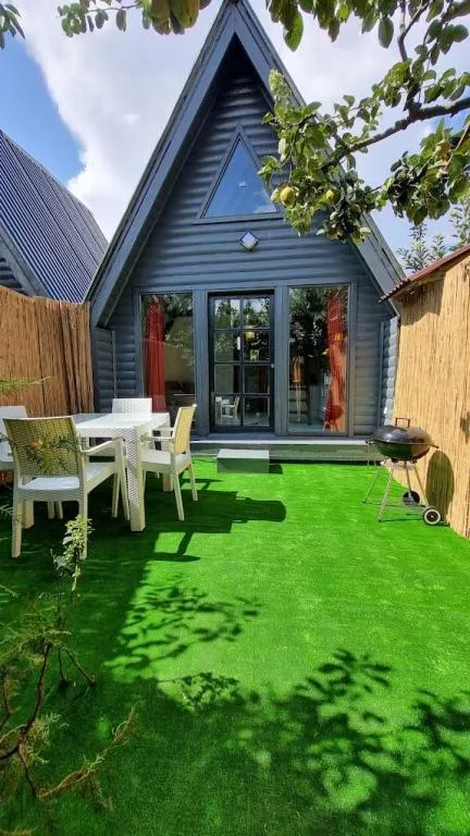 Bungalow,Bahçe Manzaralı,Jakuzili ve Özel Bahçeli
