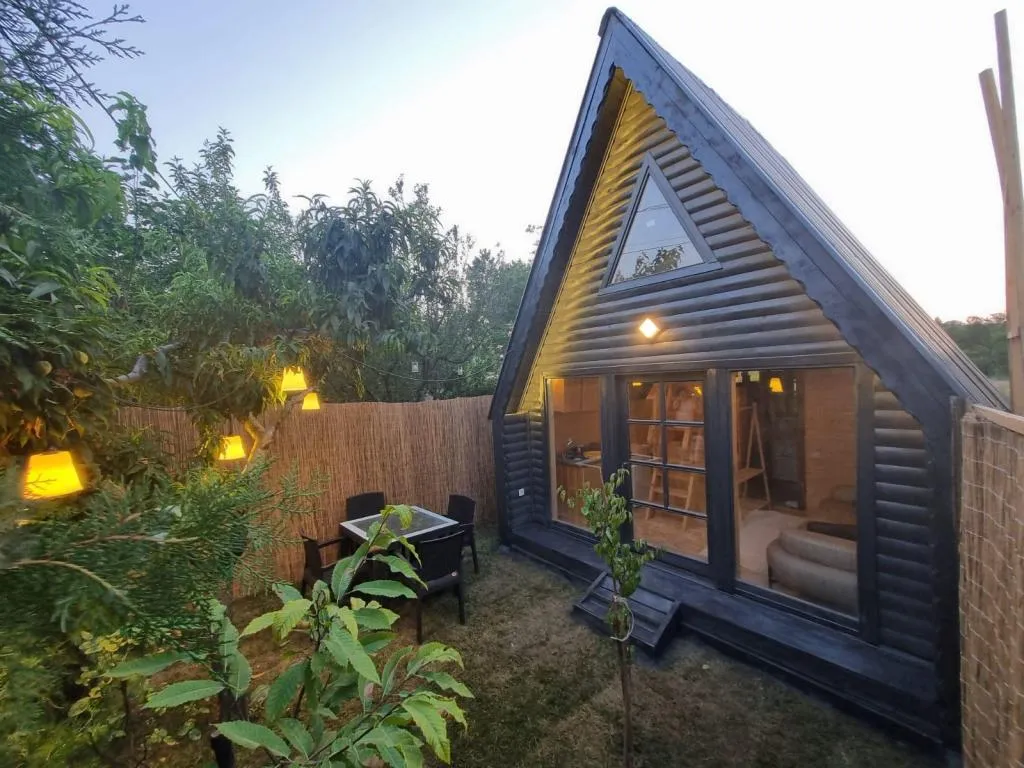 Bungalow,Bahçe Manzaralı,Jakuzili ve Özel Bahçeli