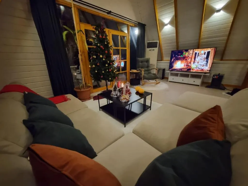 Bungalow,Bahçe Manzaralı,Özel Havuzlu ve Bahçeli