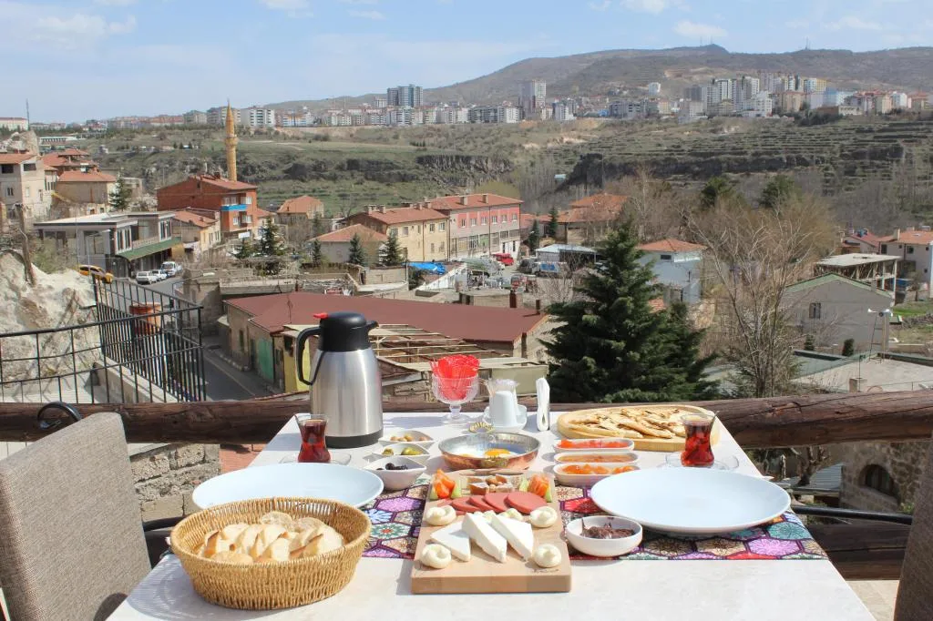 KAHVALTI