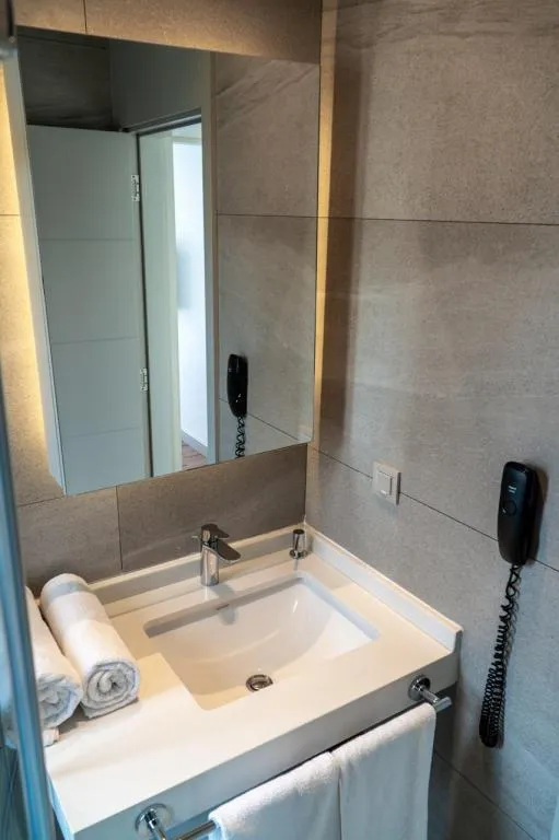 Panoramik Deniz Manzaralı, Sonsuzluk Havuzlu Villa