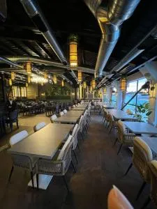Roccia DownTown Otel