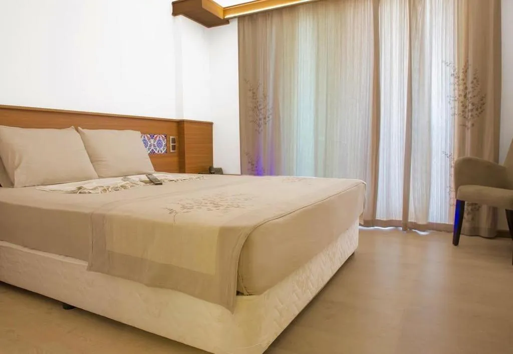 Standart Oda, Deniz veya Kara Manzaralı