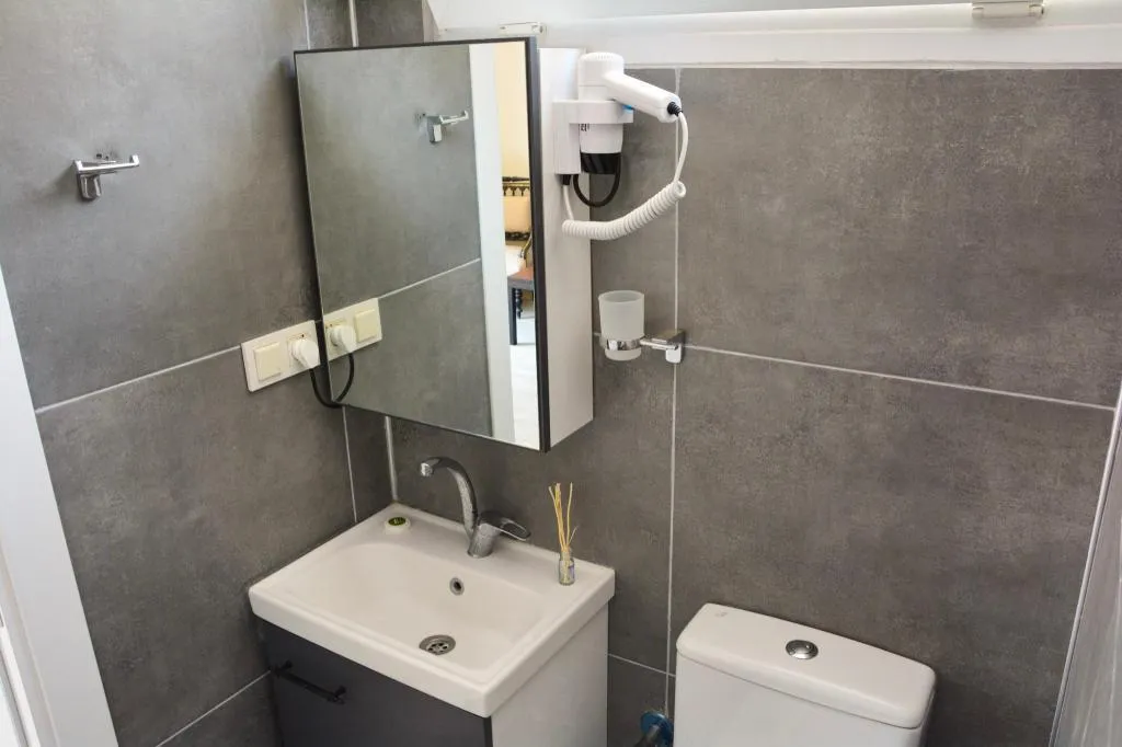 Studio,Havuz Manzaralı,Havuz Bağlantılı