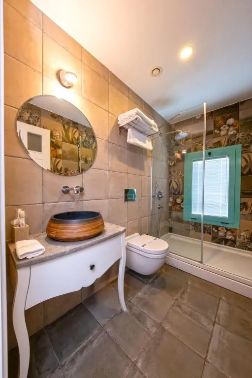 Romantik Oda,Sokak Manzaralı