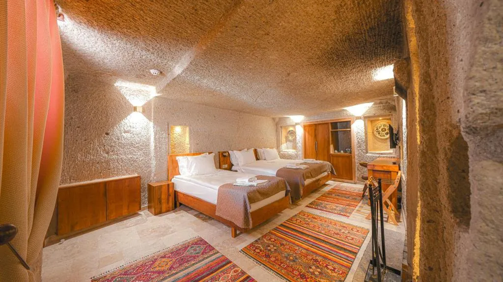 Junior Suite Üç Kişilik, Vadi Manzaralı, Teraslı,